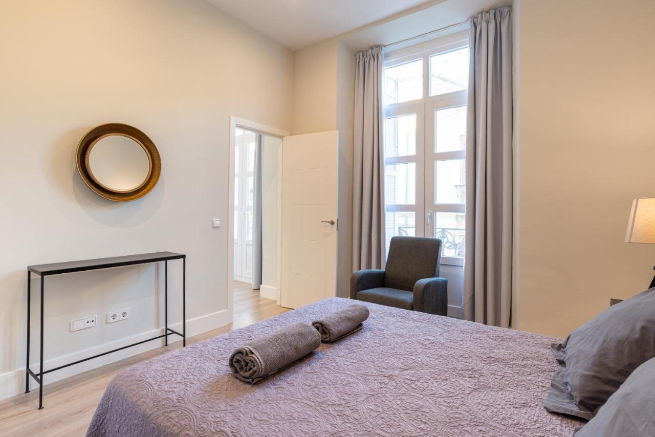Urbe10 Angel Suites 1 Bedroom Apartment 3C Malaga Exterior photo